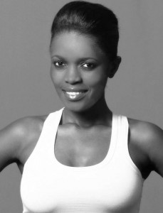 Miss Gabon réceptionne ses présents à Libreville