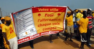 Présidentielle au Togo: les deux camps crient victoire, la tension monte