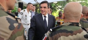 Fillon achève sa tournée africaine par le Gabon