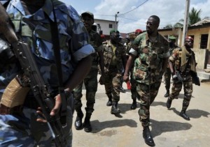 Abidjan: les pro-Ouattara aux prises avec les derniers miliciens pro-Gbagbo