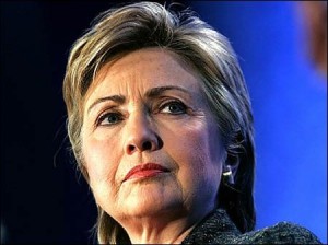 Clinton en visite surprise à Tripoli pour rencontrer les nouveaux dirigeants libyens