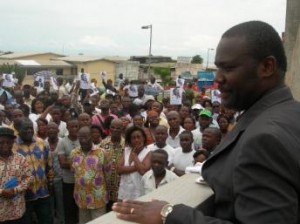 Au Gabon, le procès de l’opposant Mike Jocktane reporté après une audience tendue