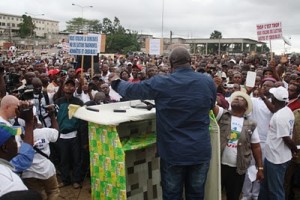 «Pas de biométrie, pas d’élections», l’opposition gabonaise manifeste à Libreville