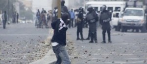 Sénégal: appel à un nouveau rassemblement, Wade juge les tensions “normales”