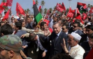 Libye: violents combats dans les deux principaux bastions du régime déchu